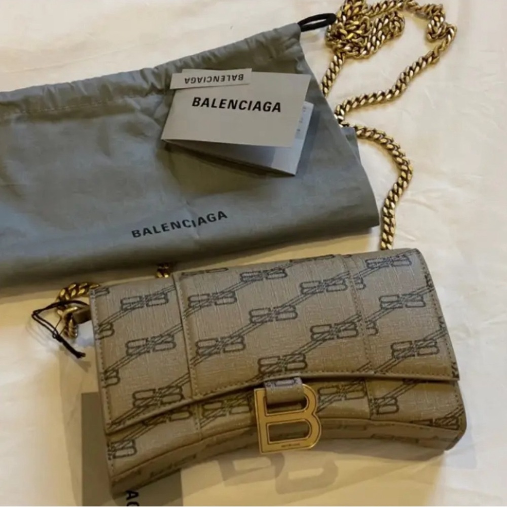 BALENCIAGA HOURGLASS BAG